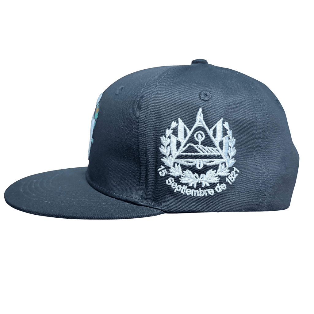 Gorra Salvadoreña SV Bordada con Torogoz, edición limitada.