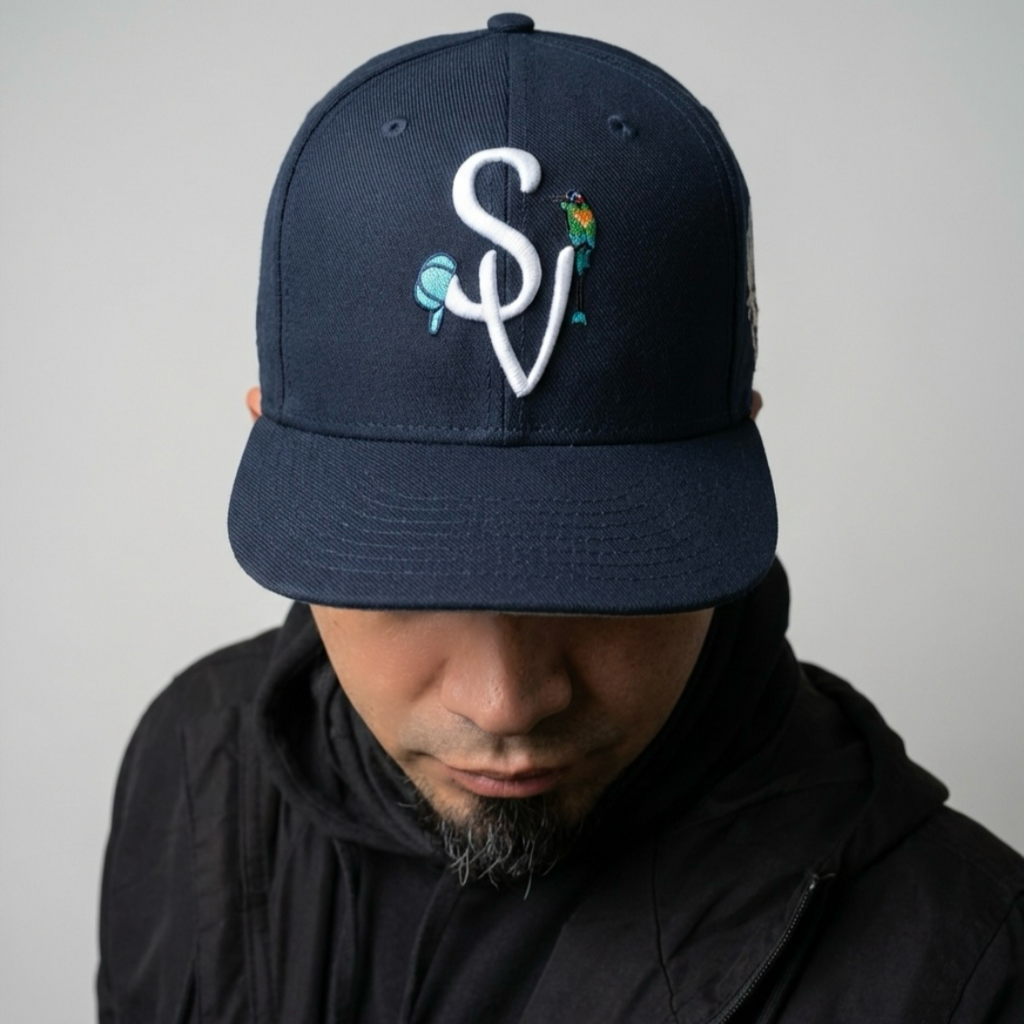 Gorra Salvadoreña SV Bordada con Torogoz, edición limitada.