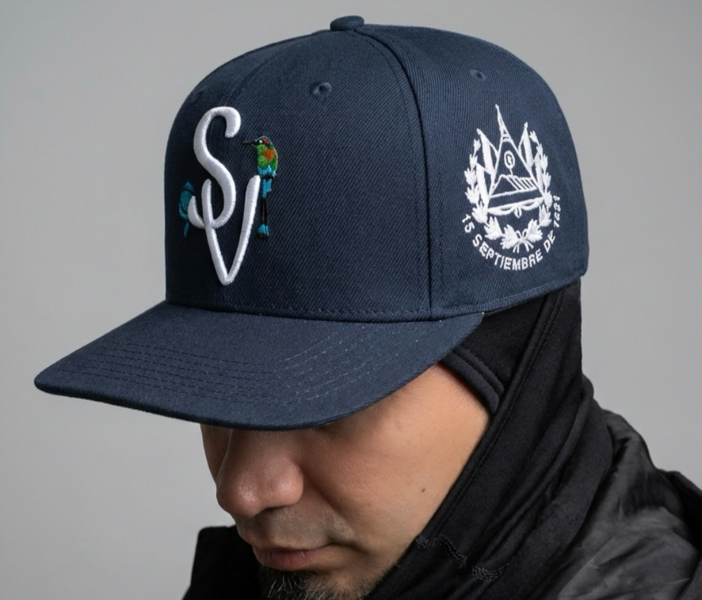 Gorra Salvadoreña SV Bordada con Torogoz, edición limitada.